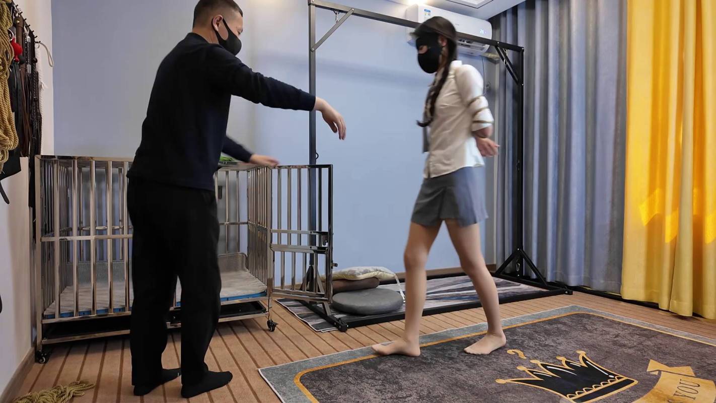 逍遥原创工作室论坛新作之客户体验之小夏！在线看！