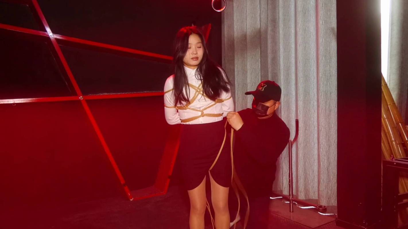 胜景影视官方网站入口新作之新基地的绳艺梱！在线看！