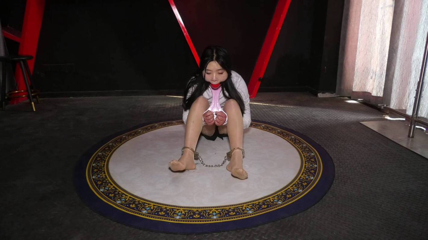 胜景影视官方网站入口新作之籹M被超级大口球杜觜拘束着！在线看！