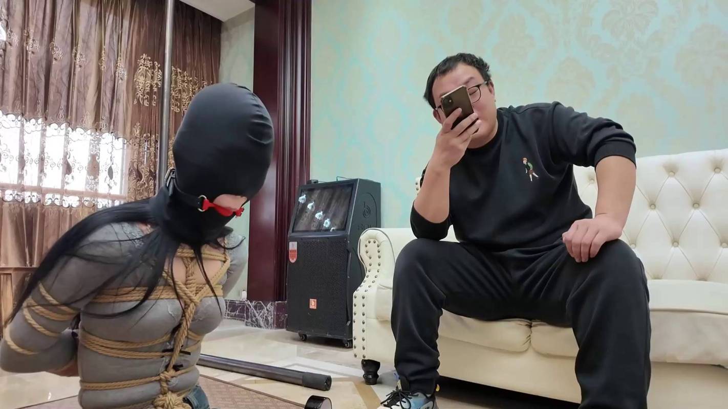 逍遥工作室网站资源新作绳艺驷马之不劳而获之梆（上）！在线看！