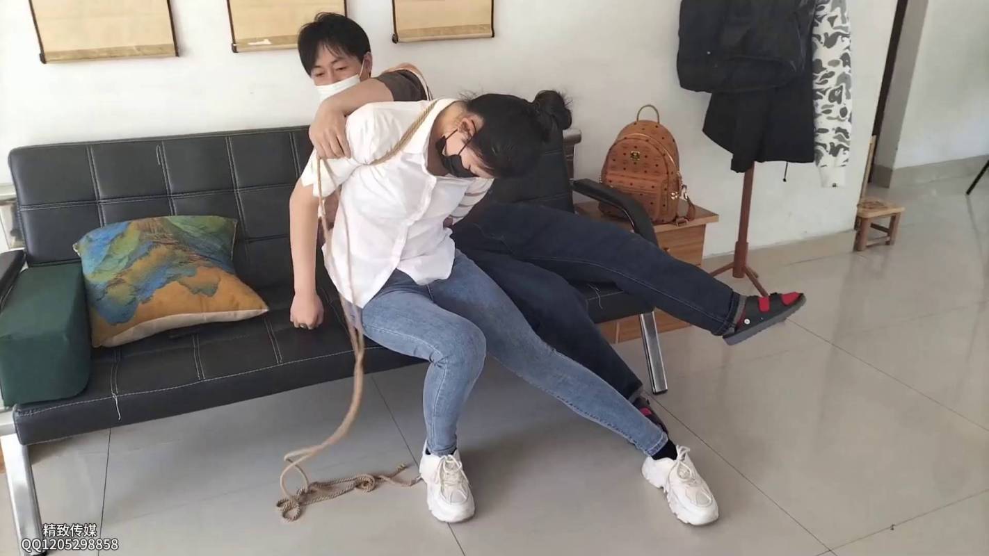 逍遥原创工作室入口新作之温温糟酒鬼男友家bao，梱梆澄阀！在线看！