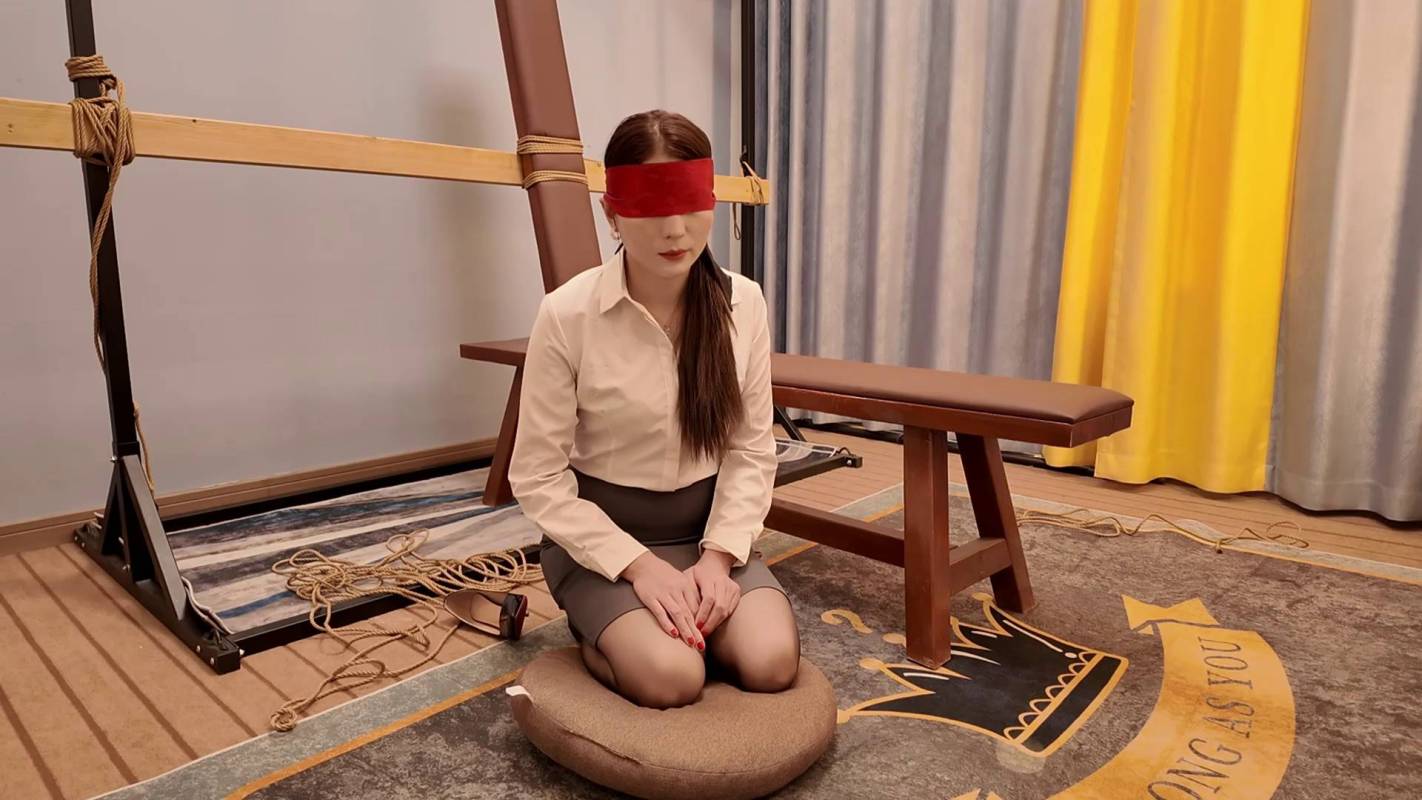 逍遥定制私人订制视频，国产绳艺sm调教圈，客户体验系列之四！在线看！