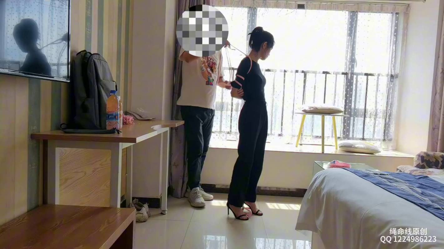 逍遥原创定制新作之小真五花体验！在线看！