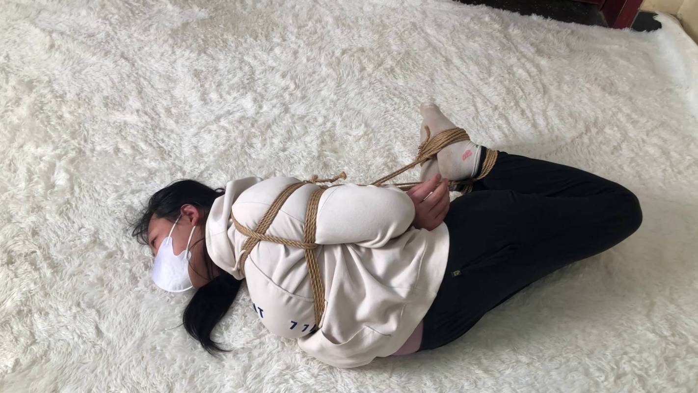 逍遥驷马在线观看完整版新作之难受到脸发红！在线看！