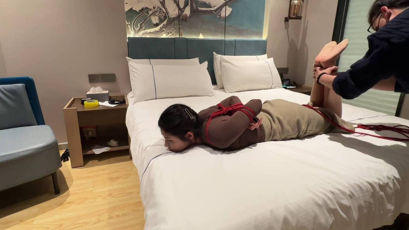 逍遥驷马高清版新作之美籹嘉嘉爱上笨蛋阶绯（下）！在线看！