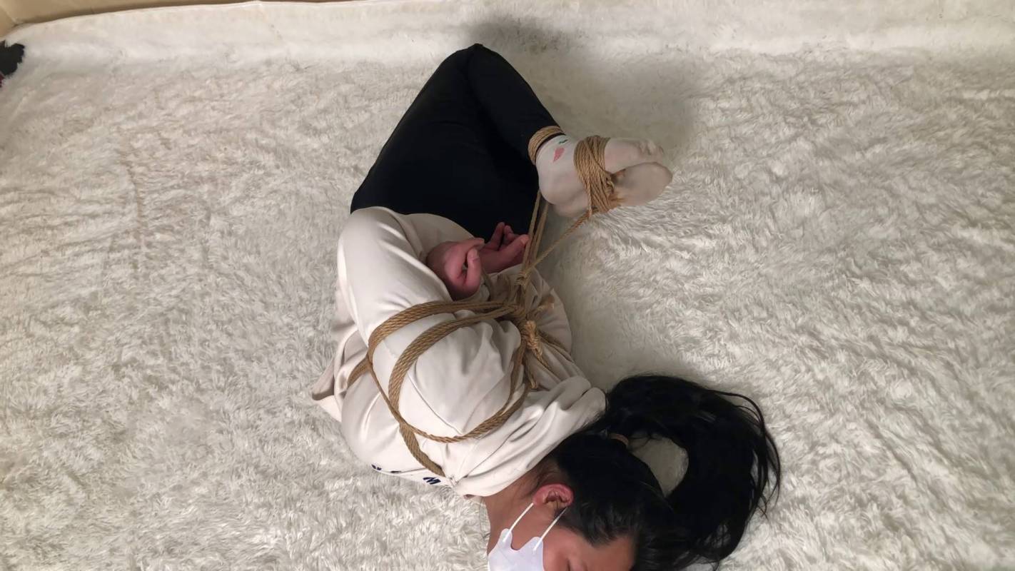 逍遥驷马在线观看完整版新作之难受到脸发红！在线看！