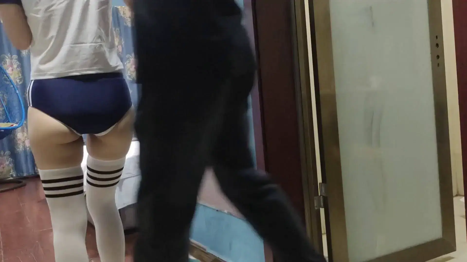 逍遥工作室原创视频新作国产绳艺调教圈论坛首页网址之定拍入室阶持嗷嗷！在线看！