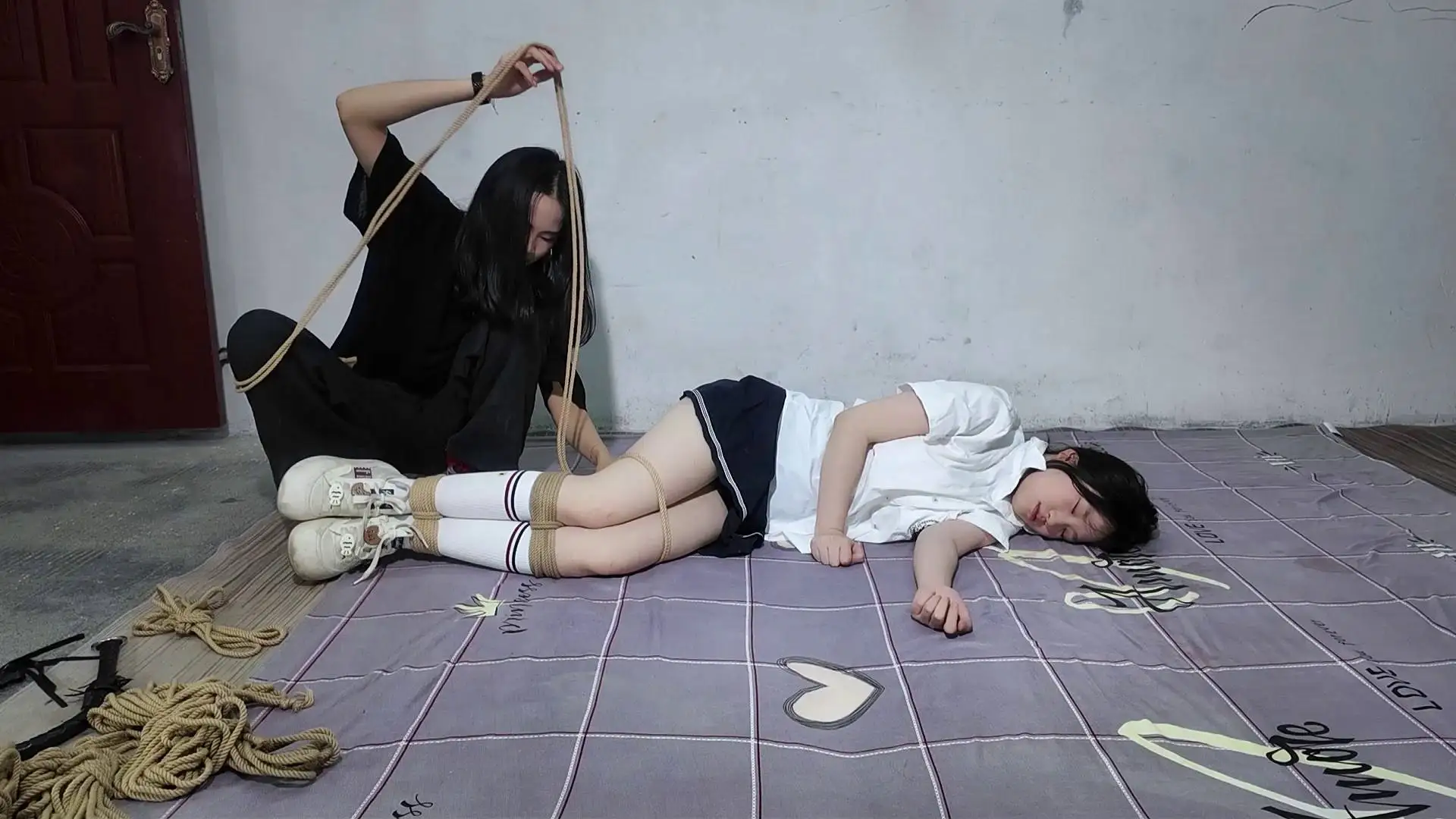 樱束原创哈绳工艺新作绳艺kb美缚束缚之梆稼学生美！在线看！