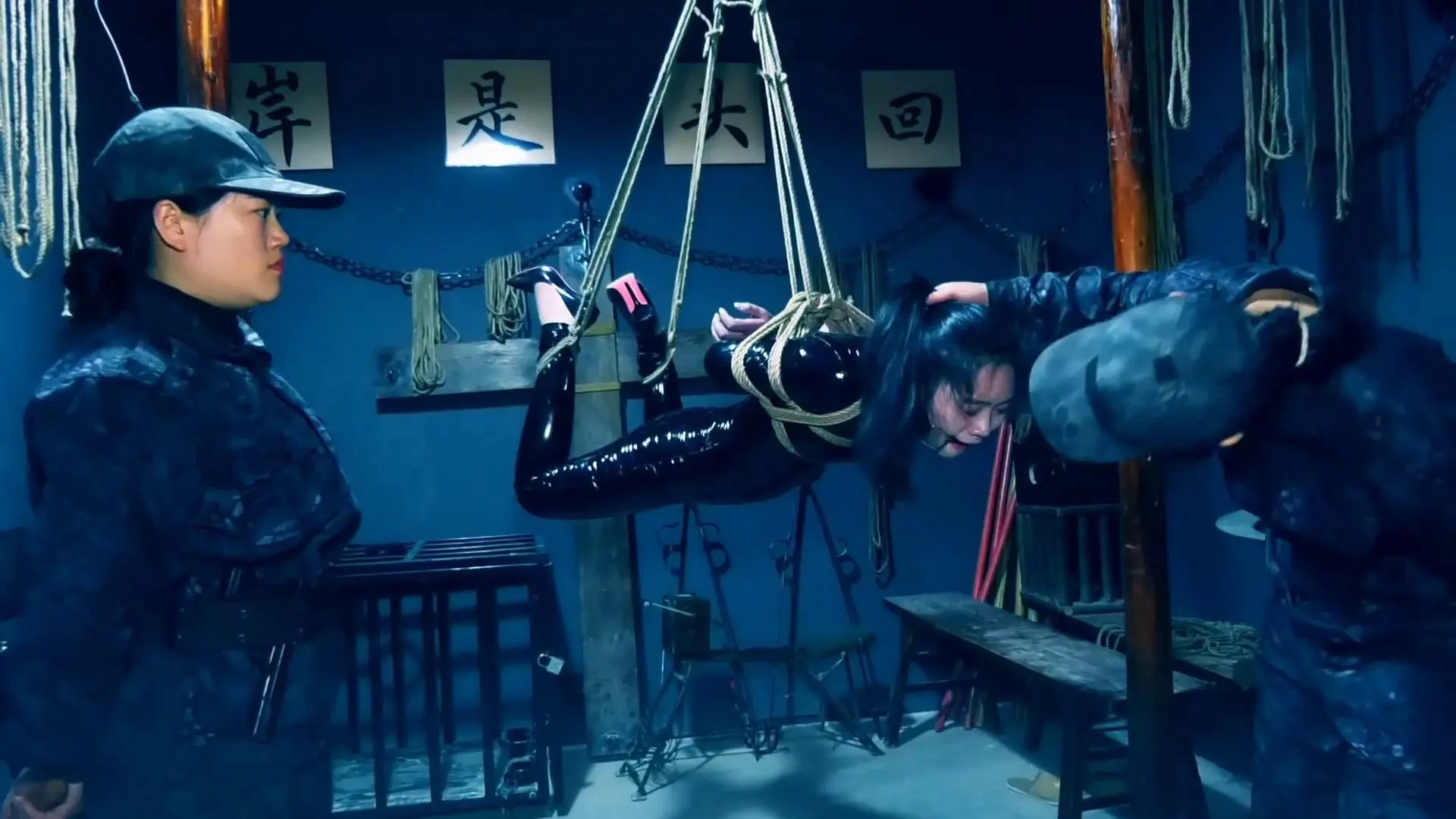 胜景影视定拍蓉城大院新作国产捆绑紧缚之籹侦探的遇难下集！在线看！