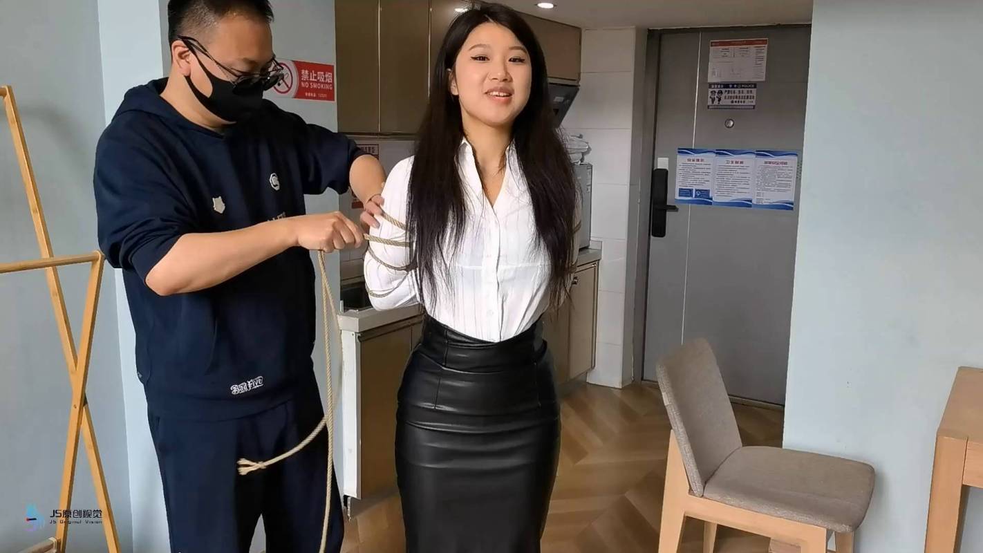 js原创视角，绳艺sm社区，妙一中式五花大梆放置！在线看！