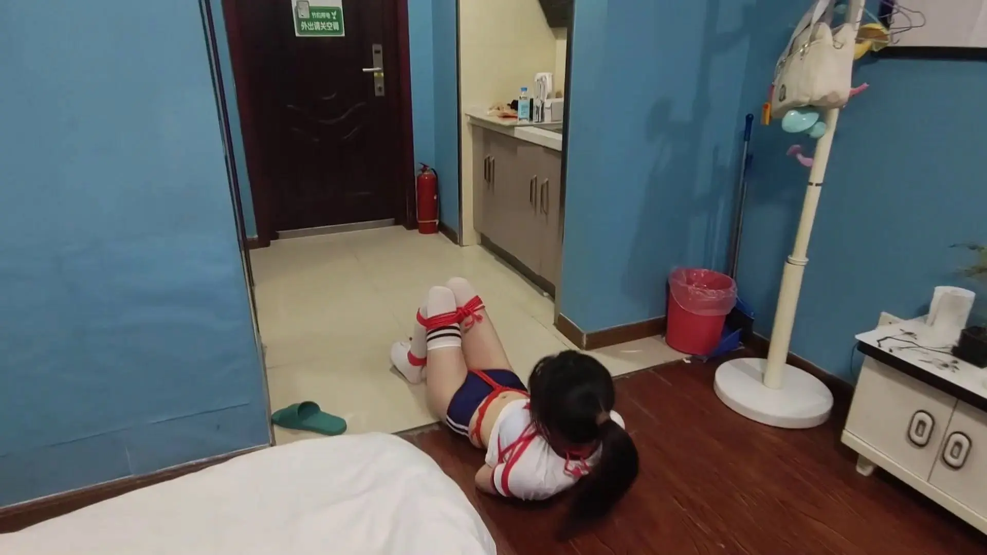 逍遥工作室原创视频新作国产绳艺调教圈论坛首页网址之定拍入室阶持嗷嗷！在线看！