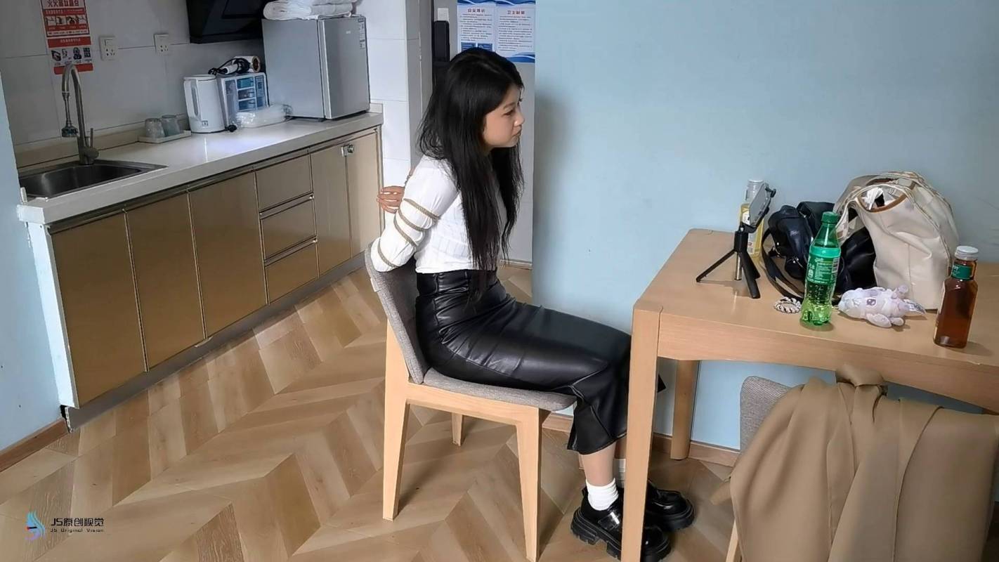 js原创视角，绳艺sm社区，妙一中式五花大梆放置！在线看！