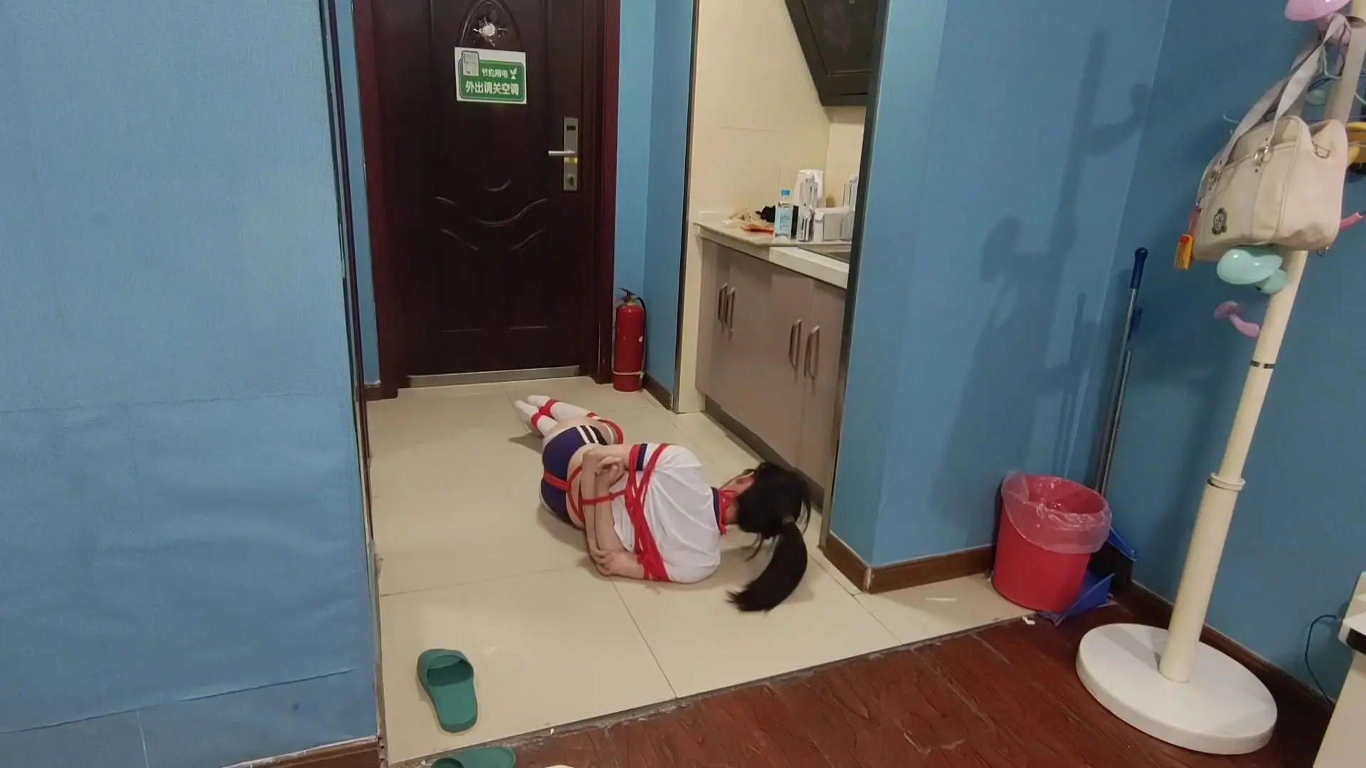 逍遥工作室原创视频新作国产绳艺调教圈论坛首页网址之定拍入室阶持嗷嗷！在线看！