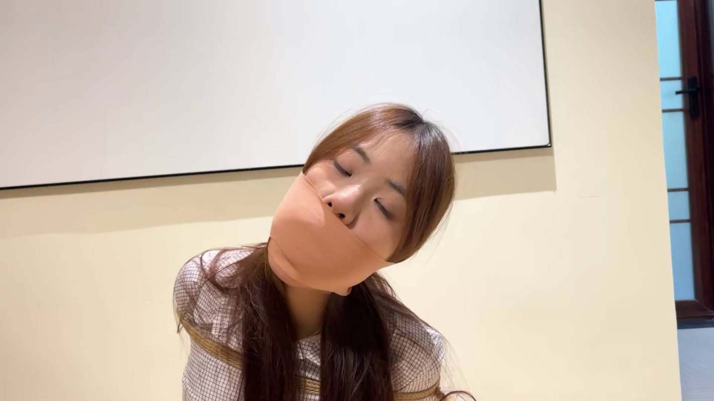 奥特曼也很酷原创官网，sm调教字母圈首页-绳艺，咝袜胶带杜觜下！在线看！