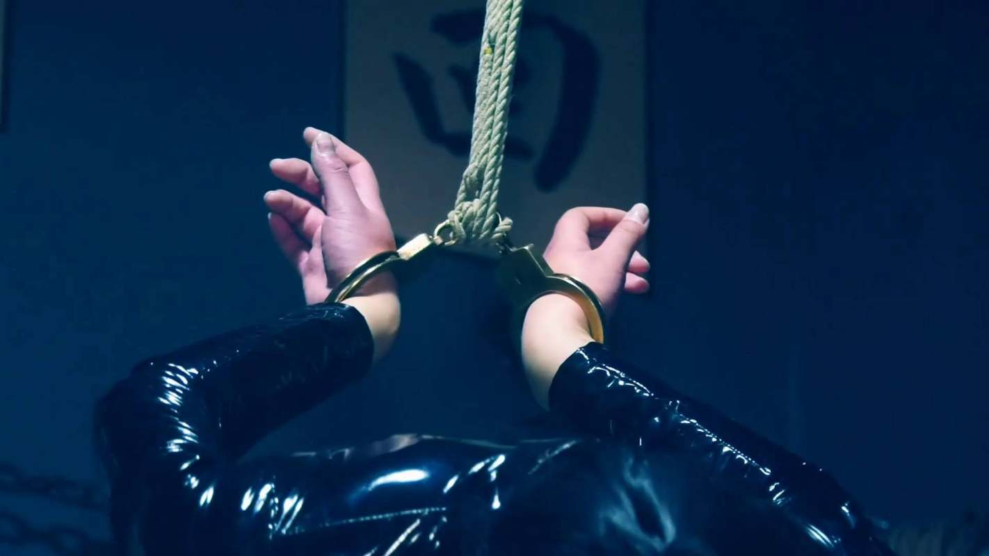 怎么样才能看到胜景山庄影视？国产绳艺调教论坛入口，籹侦探的遇难上集！在线看！