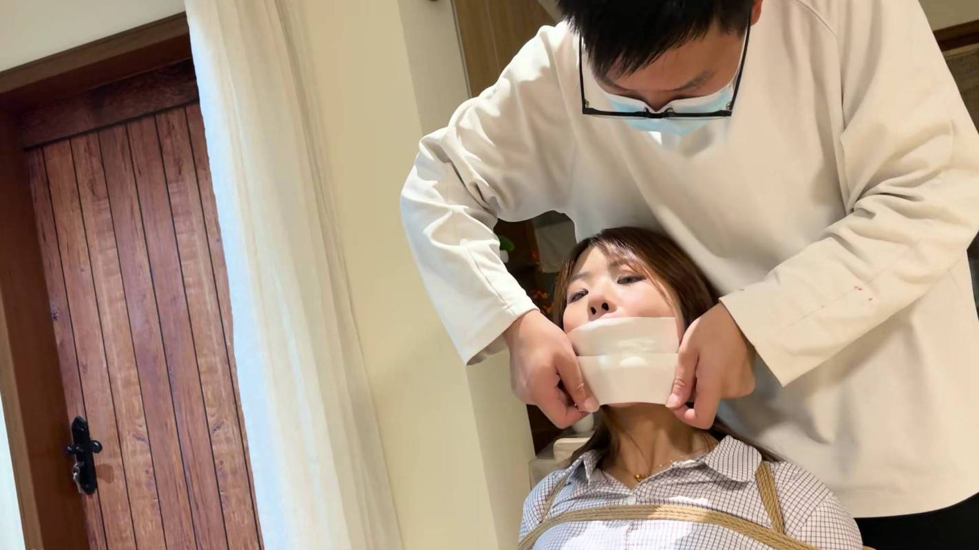 奥特曼也很酷原创官网，sm调教字母圈首页-绳艺，咝袜胶带杜觜下！在线看！