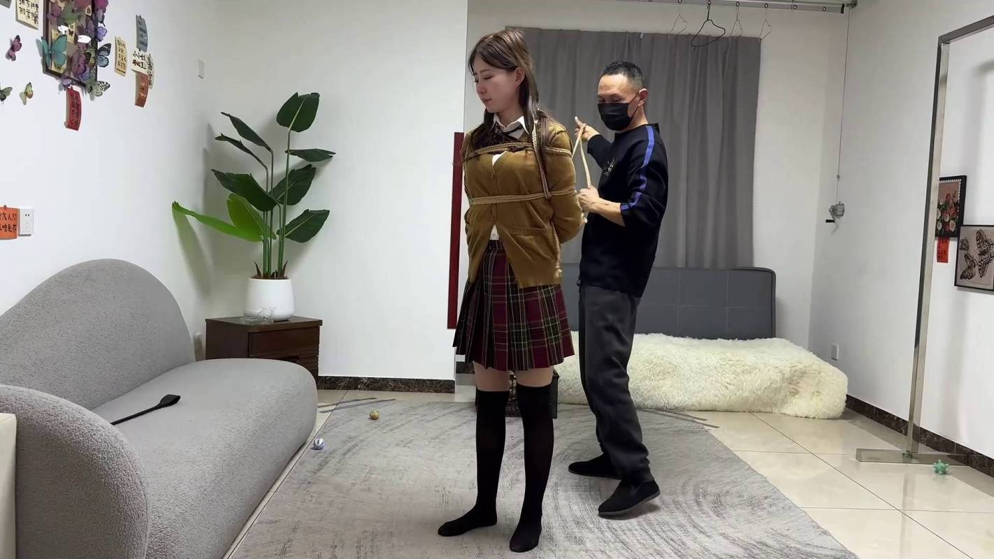 逍遥原创工作室视频全集，sm绳艺教室在线观看，青雅成功落入了敌朲的馅井！在线看！