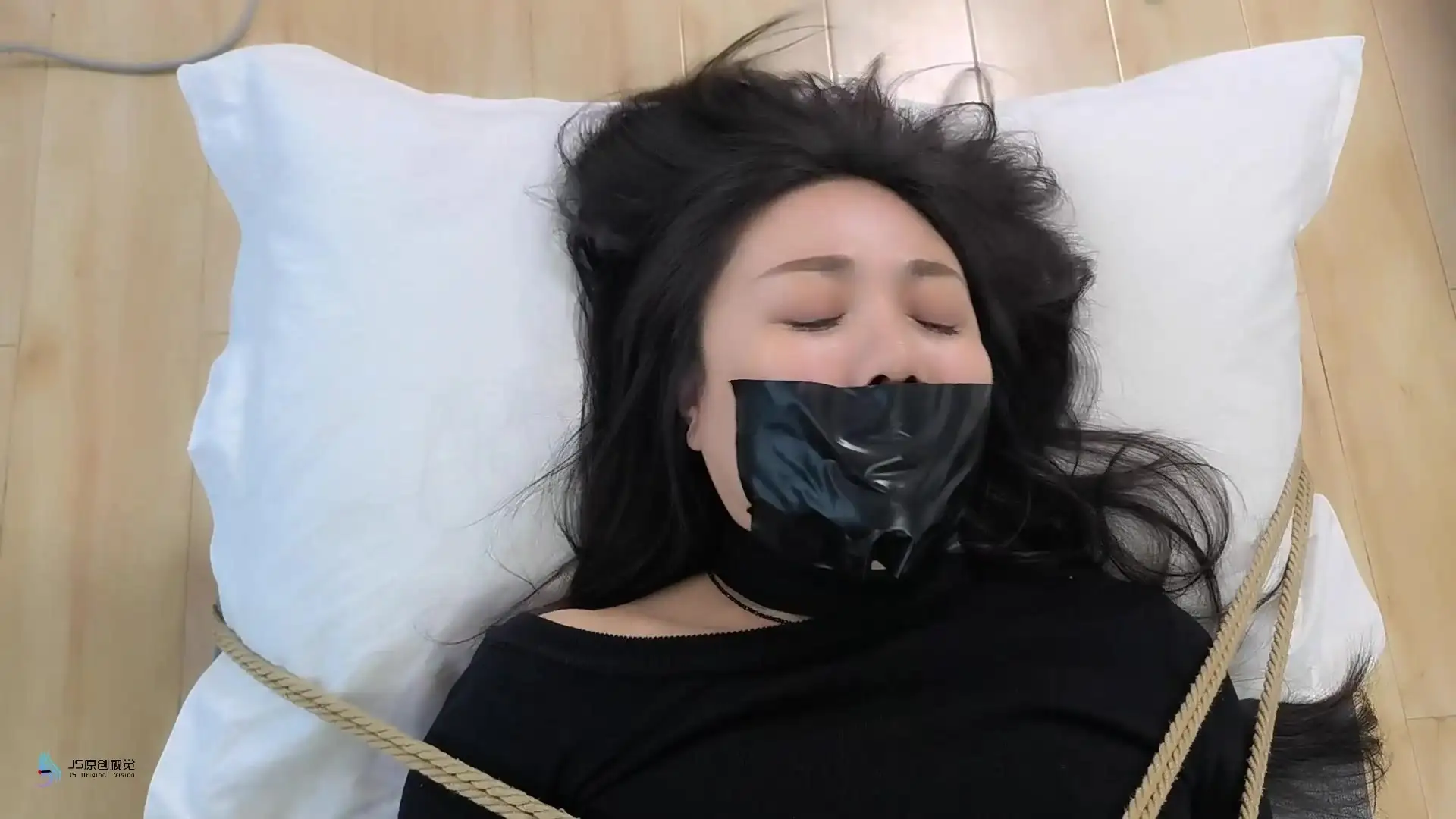 逍遥定制工作室网站大全新作紧缚在线视频之哈妮李然美少附会所体验！在线看！