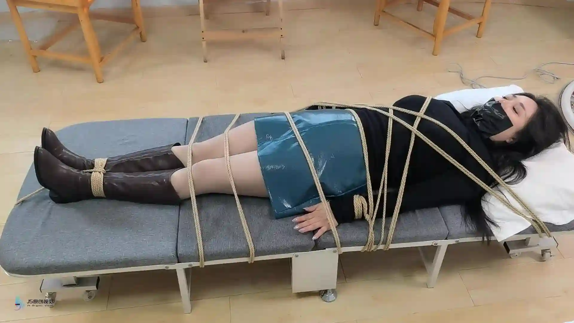 逍遥定制工作室网站大全新作紧缚在线视频之哈妮李然美少附会所体验！在线看！