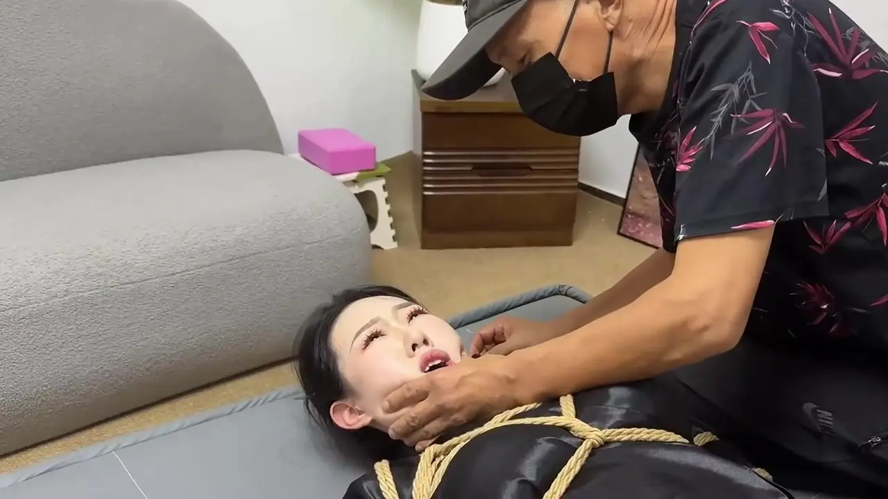 逍遥原创工作室发布新作字母圈论坛sm系列合集之S绳n艺kb美缚束缚视频古装绳艺动作片盗宝双姝上！在线看！
