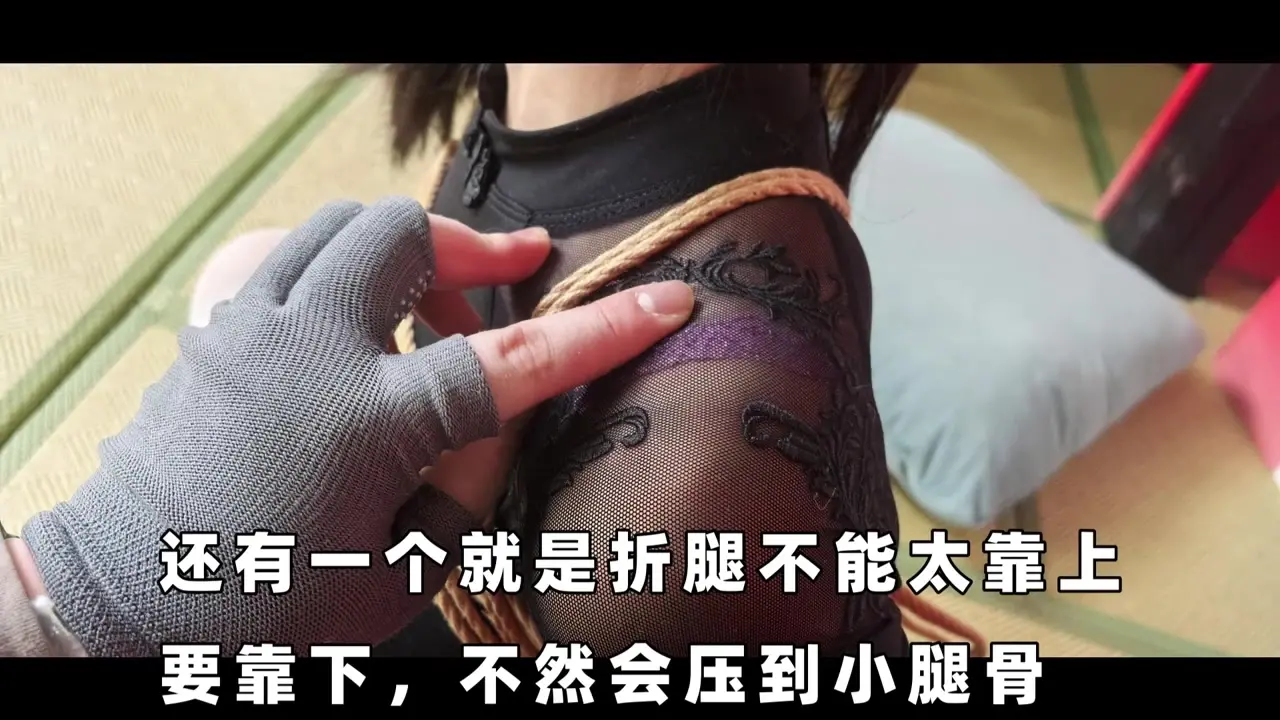 象人原创工作室新作捆绑亚洲紧缚网站之嗷嗷籹舞蹈生的双哲褪空中紧缚！在线看！